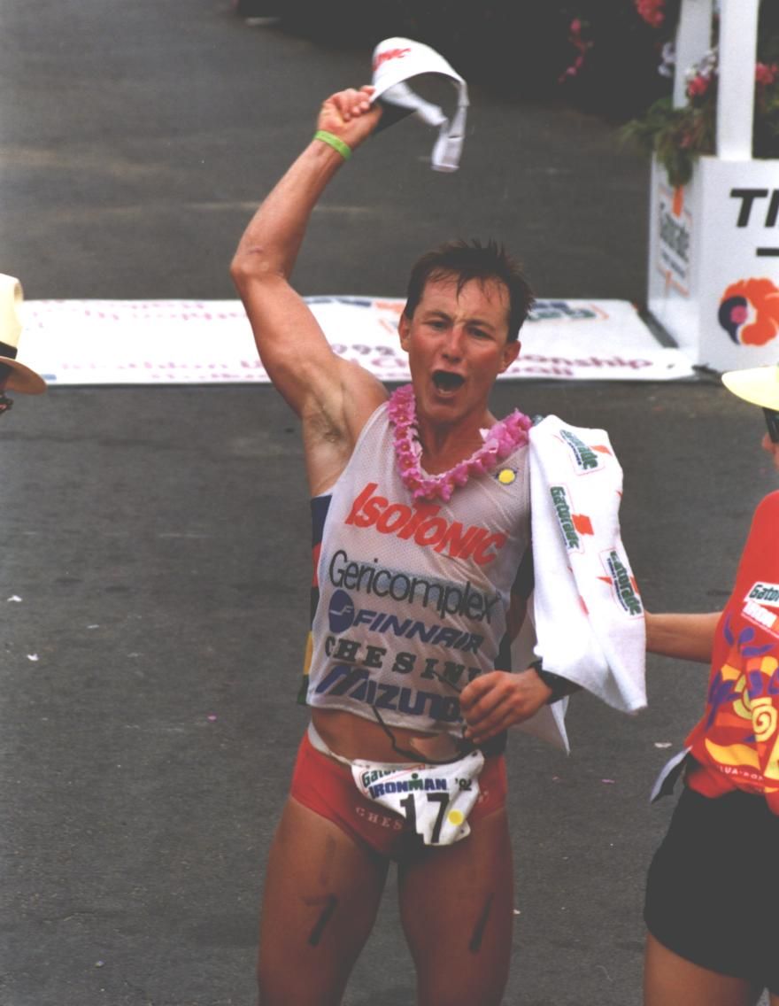 Bennie Lindberg im Ziel 1992 in Kona