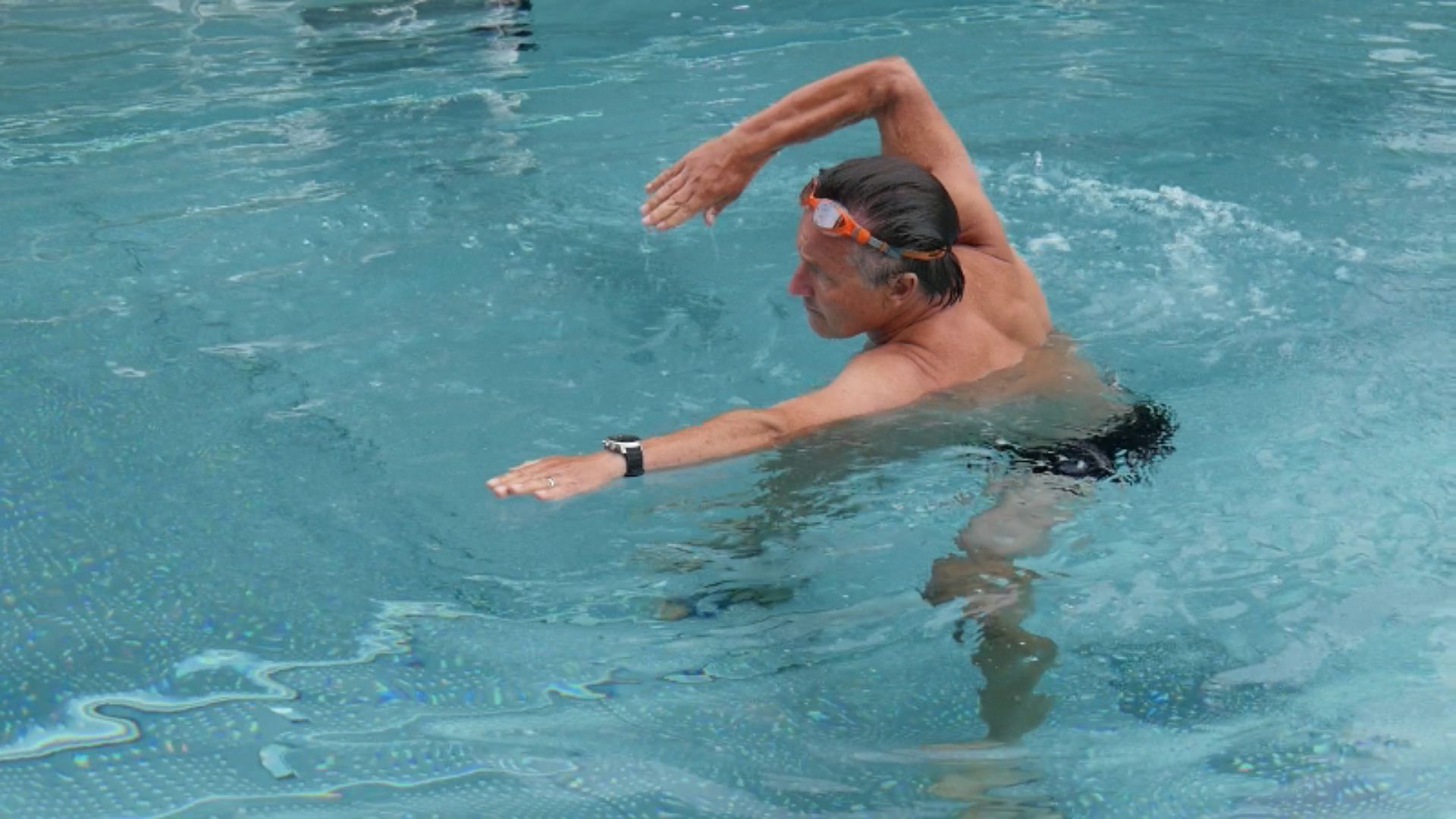 Um kraulen zu lernen musst du erst wissen wie Kraulschwimmen geht